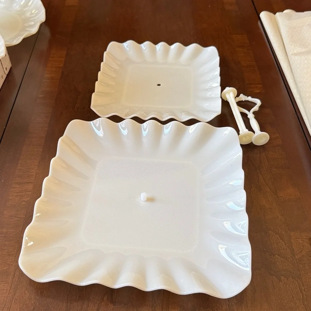Elegant Cream Two-Tier Serving Tray plastic server sandwich cupcake dessert - Picture 8 of 9